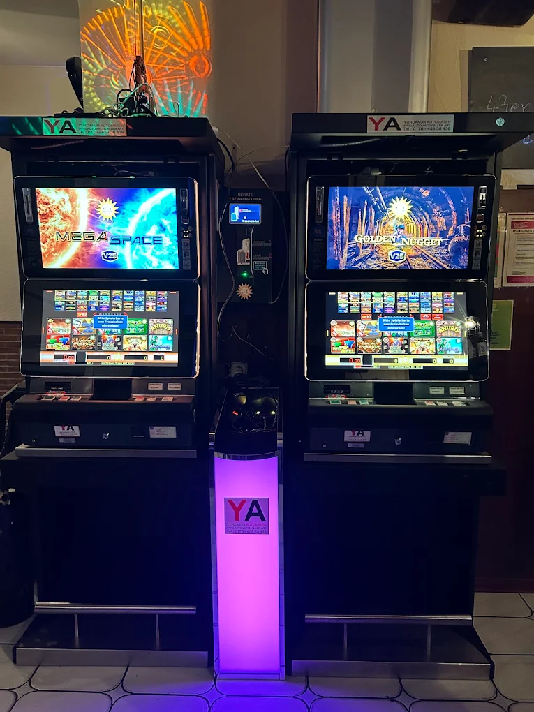 Geldspielautomaten mit Beleuchtung